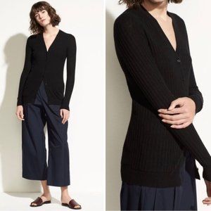 Vince Ribbed Skinny Cashmere Cardigan, Black, M